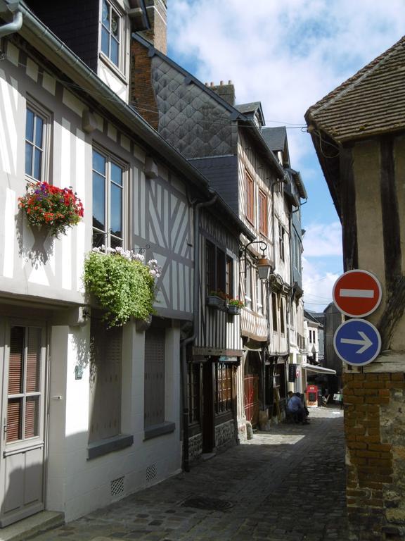 Le Clocher Sainte Catherine Apartman Honfleur Szoba fotó