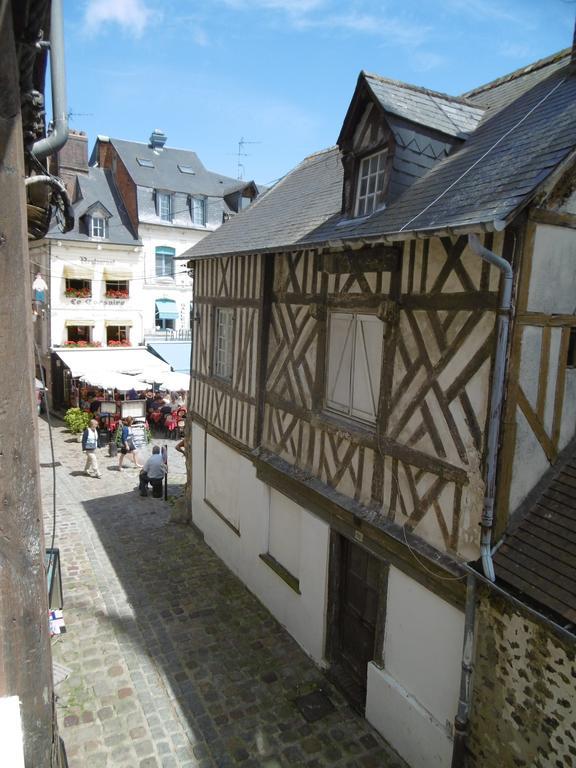 Le Clocher Sainte Catherine Apartman Honfleur Szoba fotó